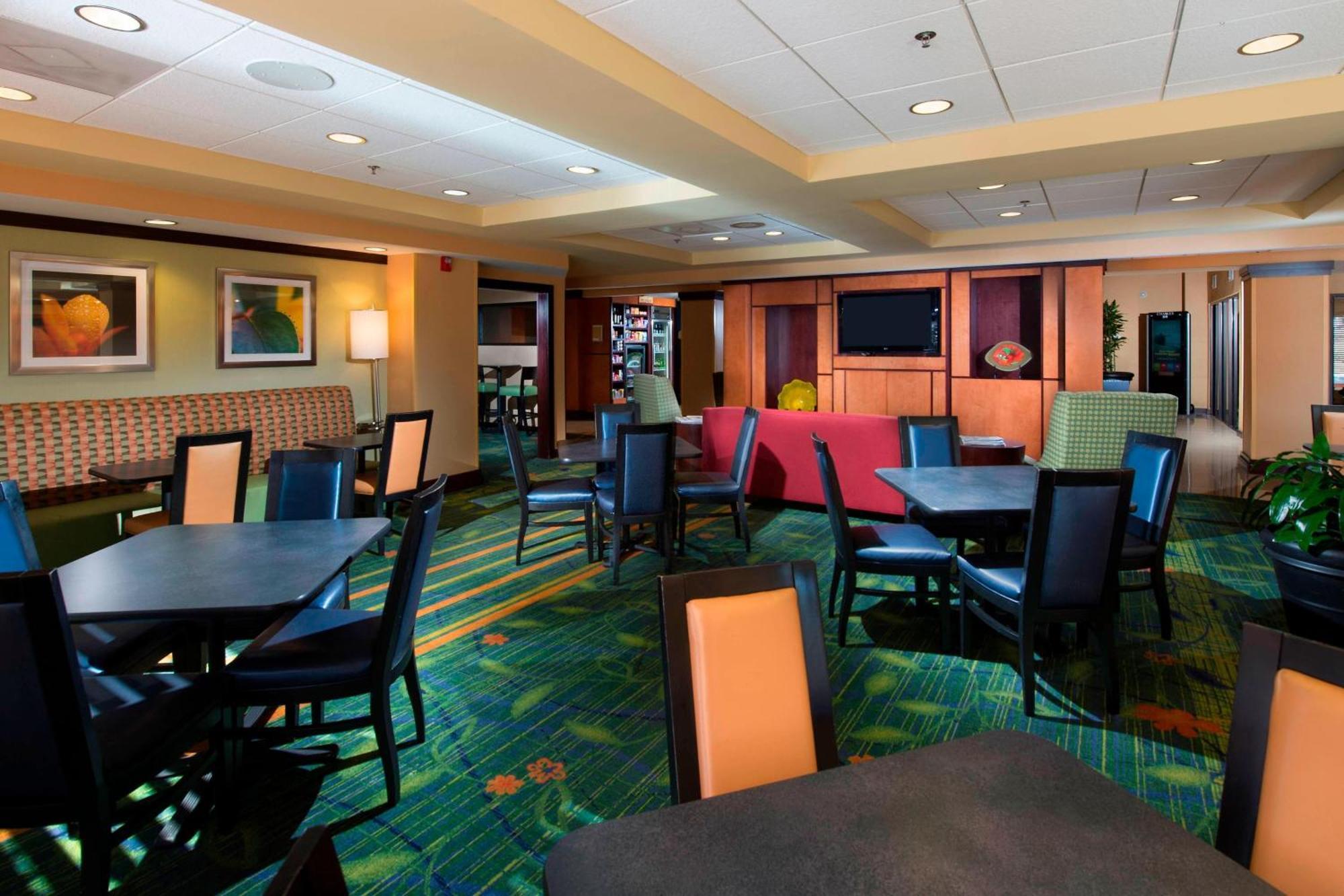 Fairfield Inn & Suites By Marriott Charleston Airport/Convention Center Север Чарлстон Экстерьер фото